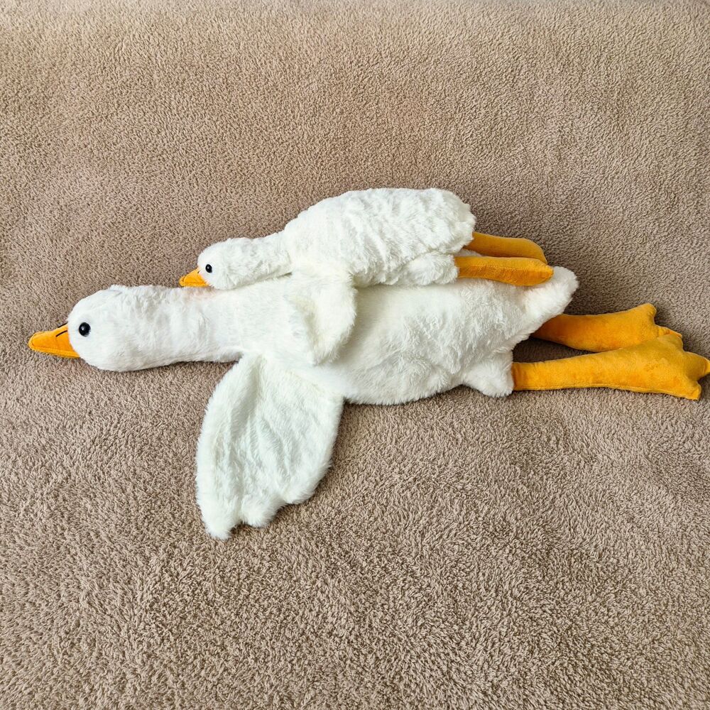 Gilly Goose Cuddly Toy